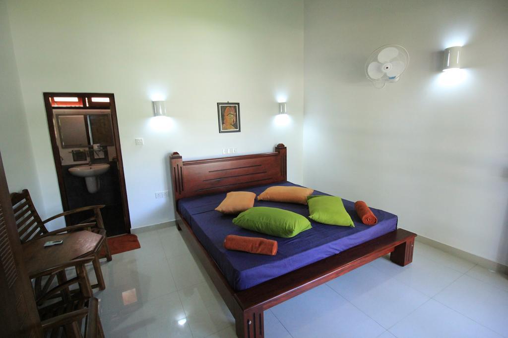 Ocean Of Life Ayurveda Hotel Induruwa Exteriör bild
